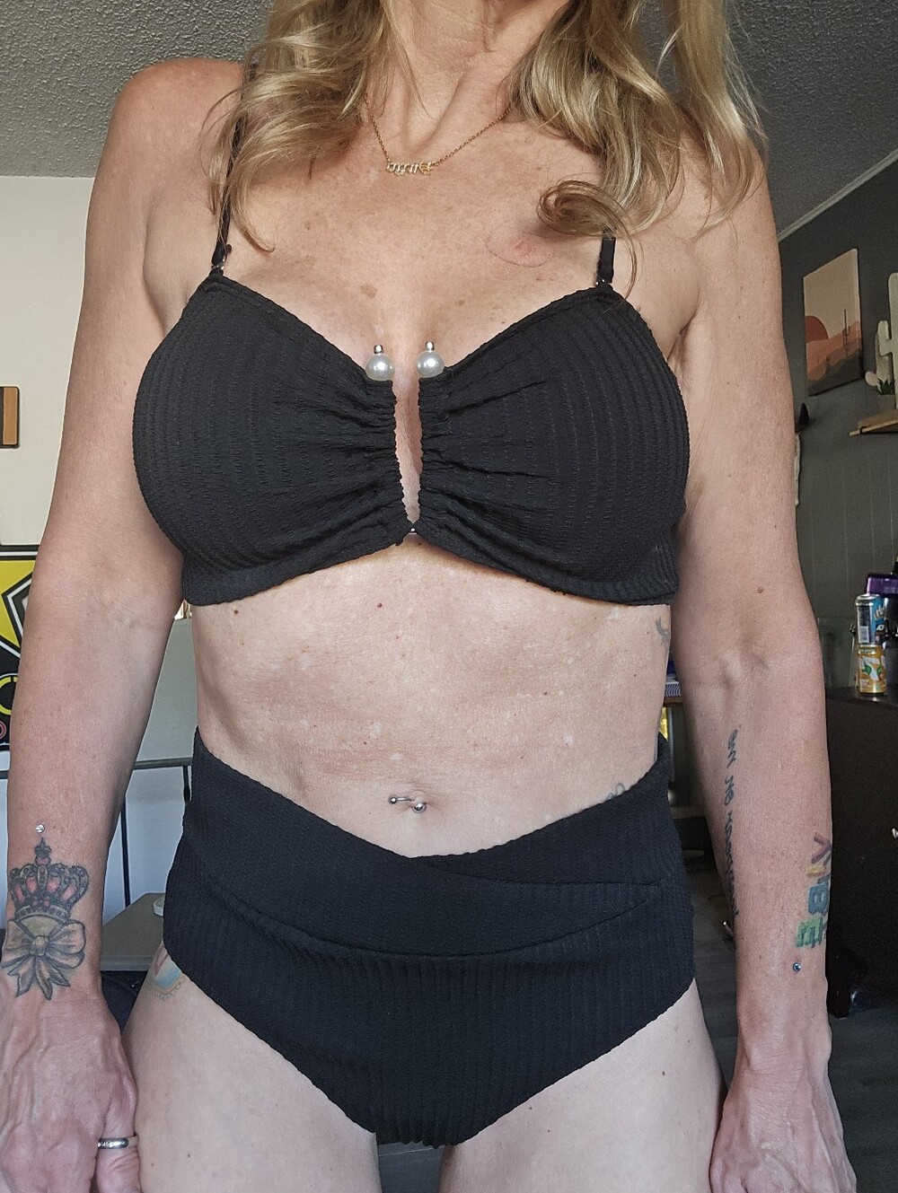 Black Ribbed Two-Piece Bikini Set -